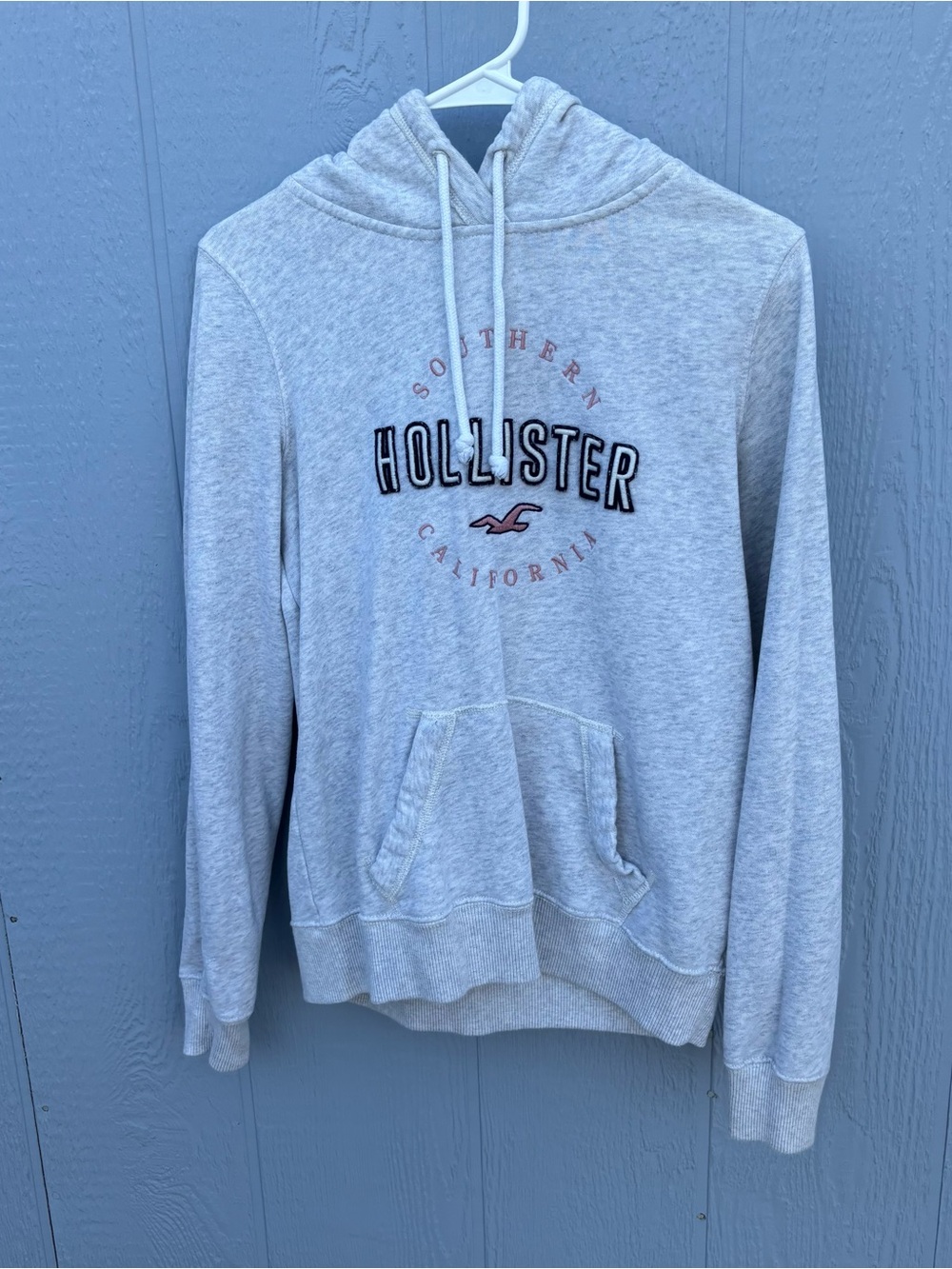 Hollister Womens Light Gray Pullover Hoodie Sweatshirt
